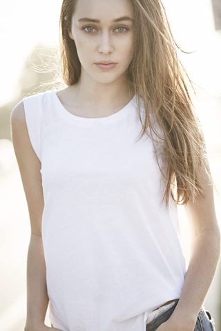 Alycia Debnam-Carey phone number