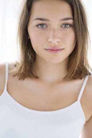 Anastasia Bampos 4