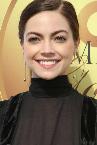 Caitlin Carver phone number
