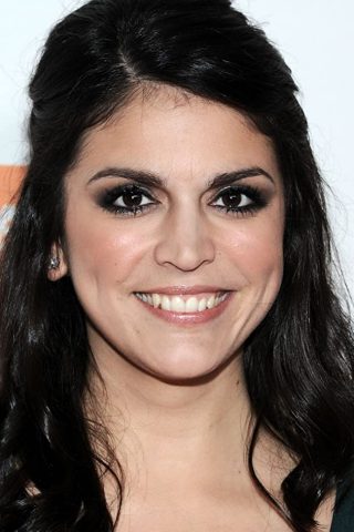Cecily Strong 7