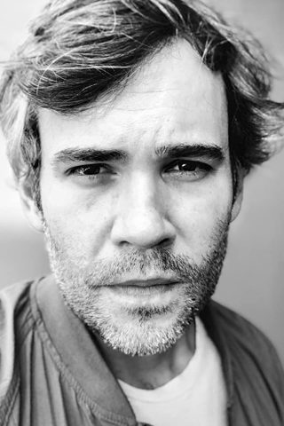 Rossif Sutherland phone number
