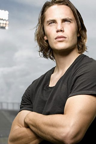 Taylor Kitsch phone number